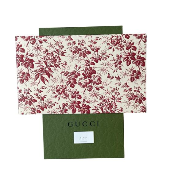 GUCCI Herbarium Pet Feeding Mat Leather Red & Cream Designer Pet Accessory NEW - Picture 10 of 15